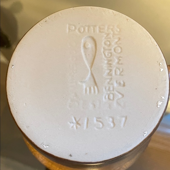 Bennington Vermont Potters Rustic Brown Stoneware Trigger Handle Mugs Set - Picture 5 of 9